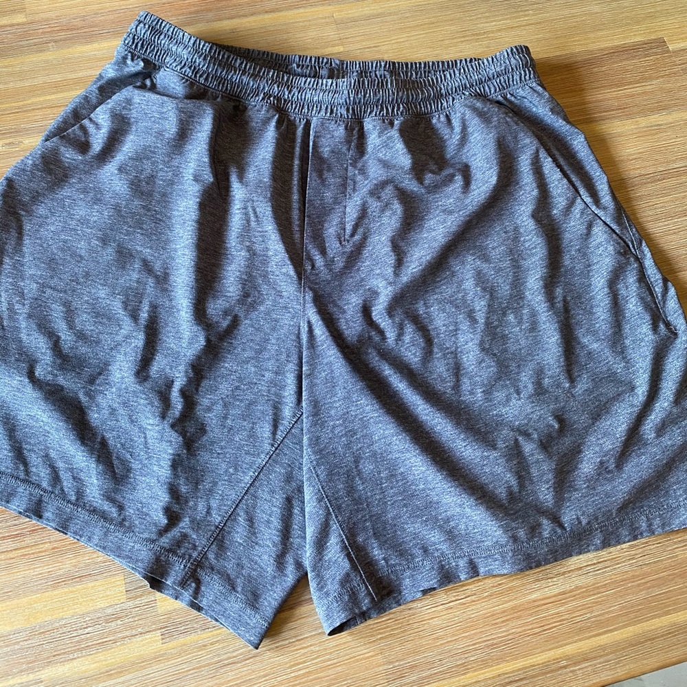 Men’s lululemon shorts